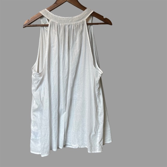 Old Navy White Boho Embroidered Sleeveless Top XXL Minimalist Basics Peasant - Picture 2 of 5